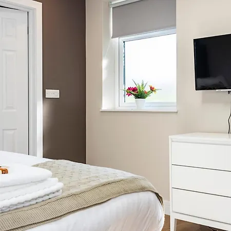 South Woodford 2 Bed En-Suite House London Exterior photo